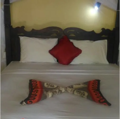Santa Fe & Warong * Amed (Bali)