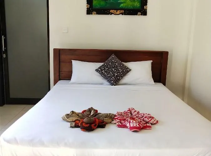 Homestay Santa Fe & Warong Amed (Bali)